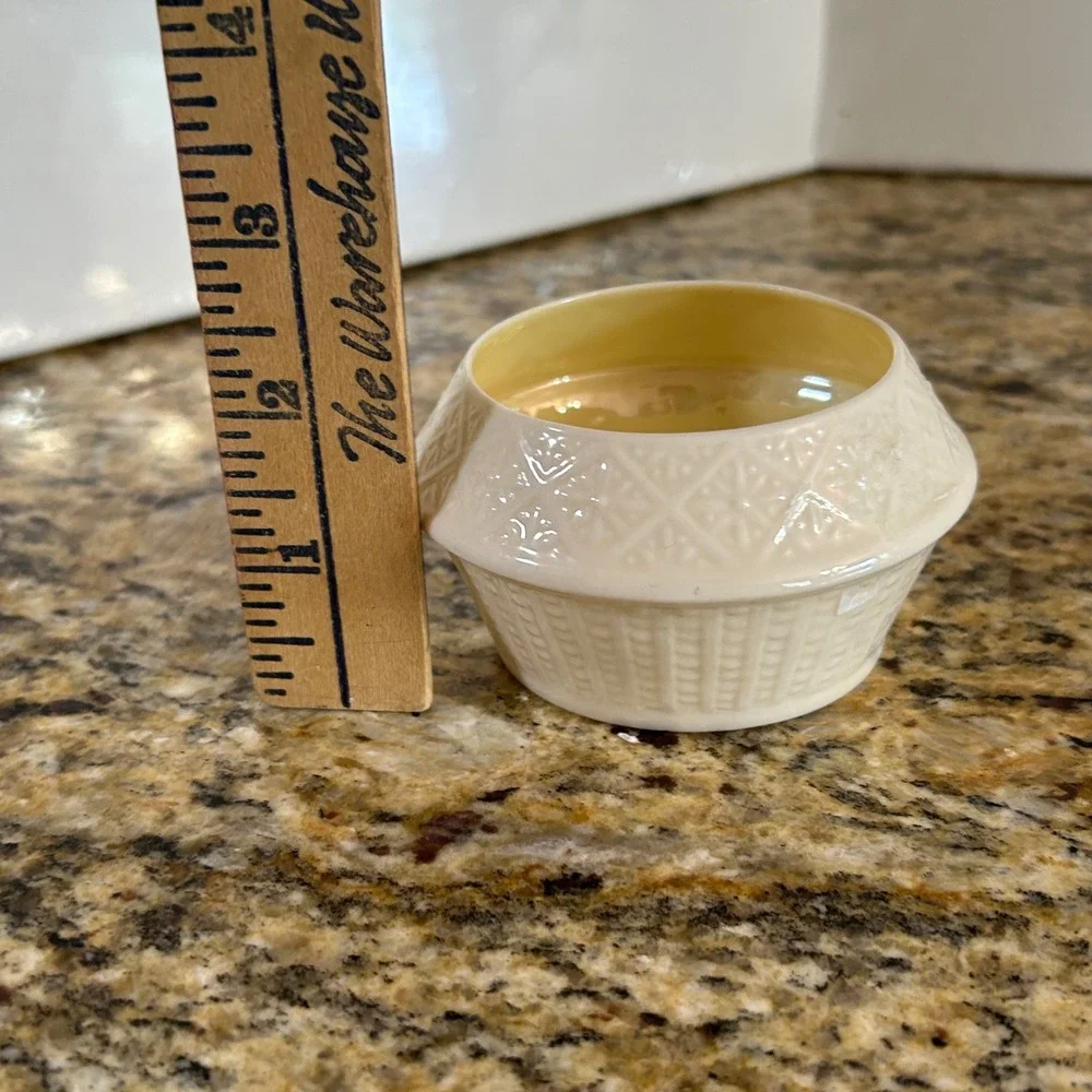 Belleek Ireland Sugar Bowl Small Cream‎ Basketweave Parian China Green Mark